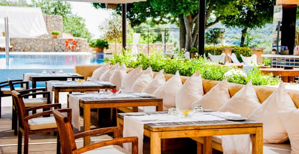 365, Restaurant in Pollença