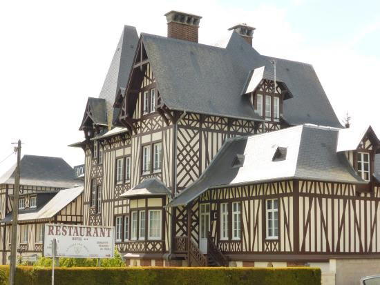 Villa des Houx, Aumale, France