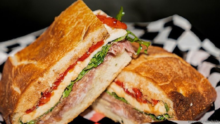 Cousin Vinny's Sandwich Co., Restaurant in Tampa