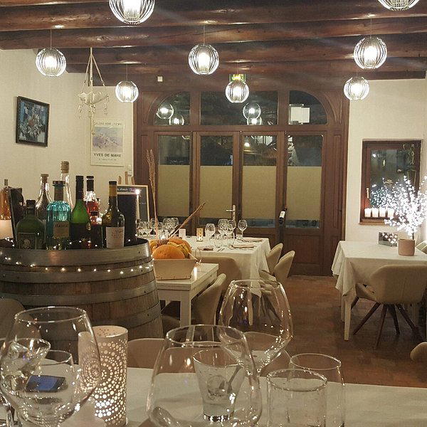 La Table de Nernier, Nernier, France