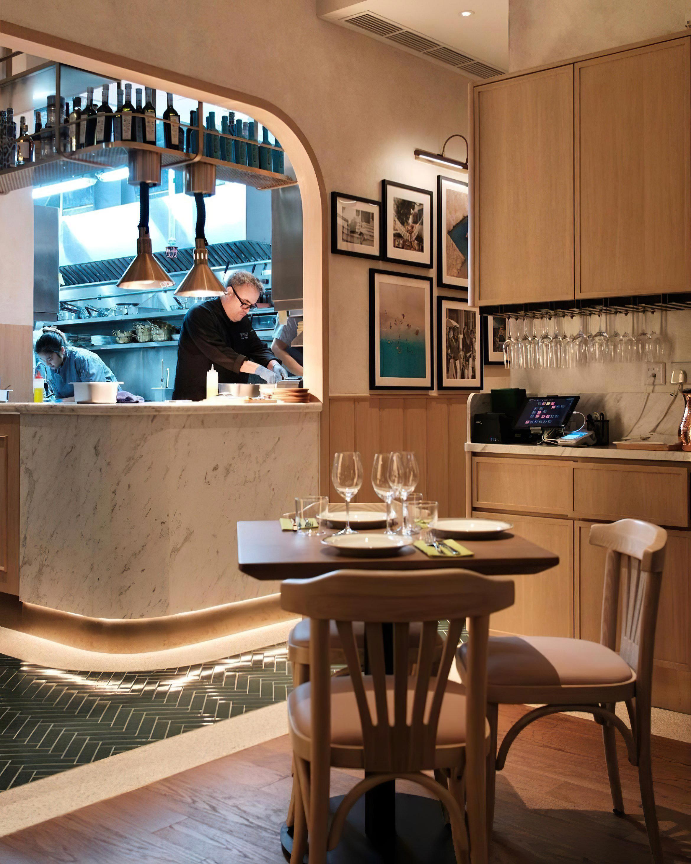 Juno restaurant in Hong Kong, Hong Kong