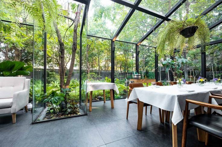 Sühring, Restaurant in Bangkok