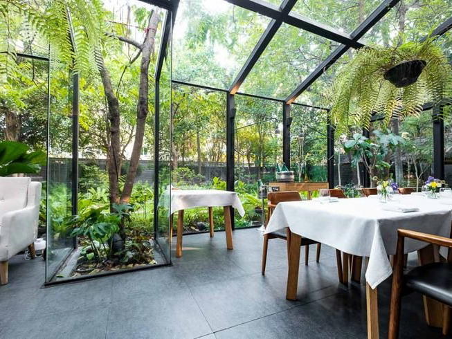 Sühring, Bangkok, Thailand