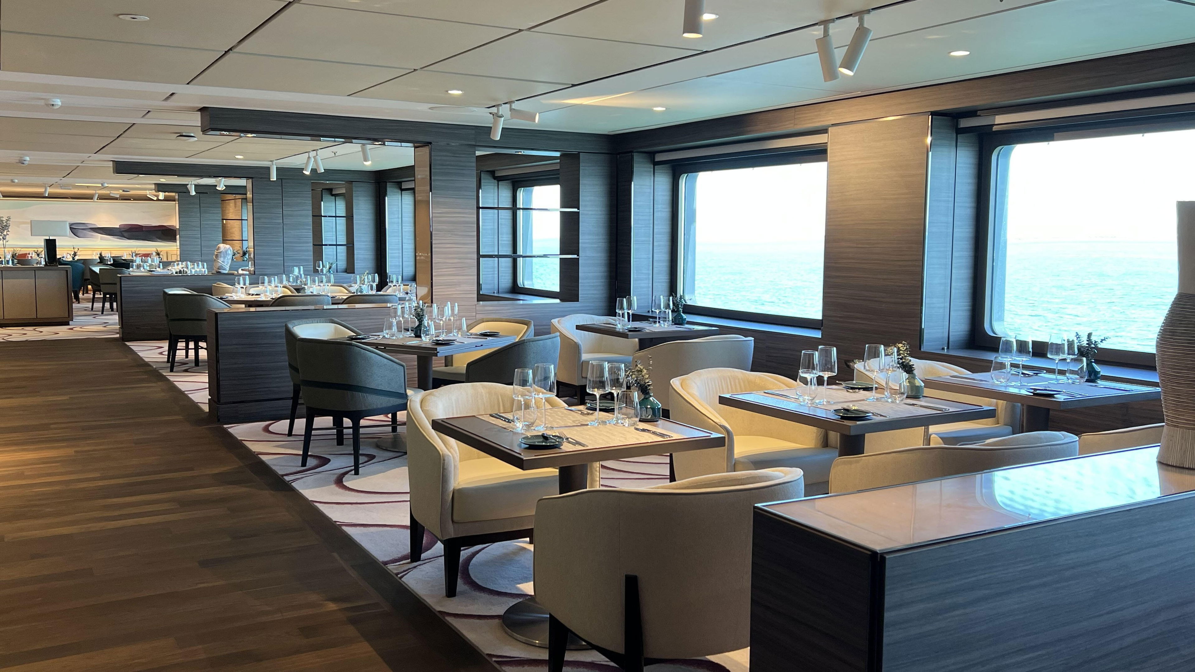 S.E.A. (Evrima), Restaurant in San Lawrenz