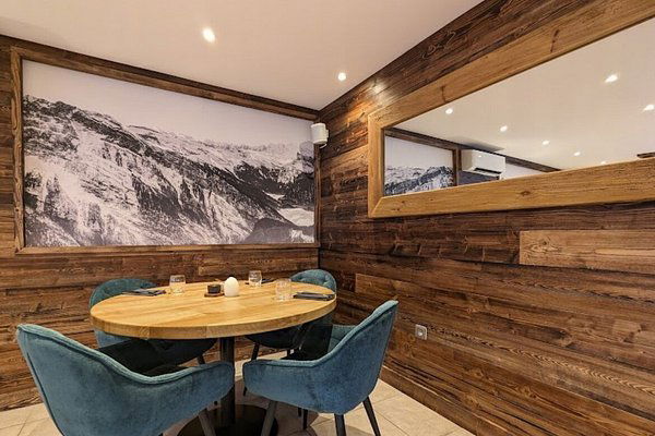 Le Lodge, Restaurant in Samoëns