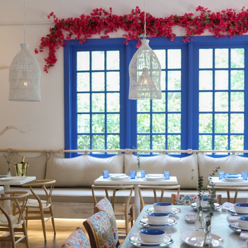 Yamas, Restaurant in Looe