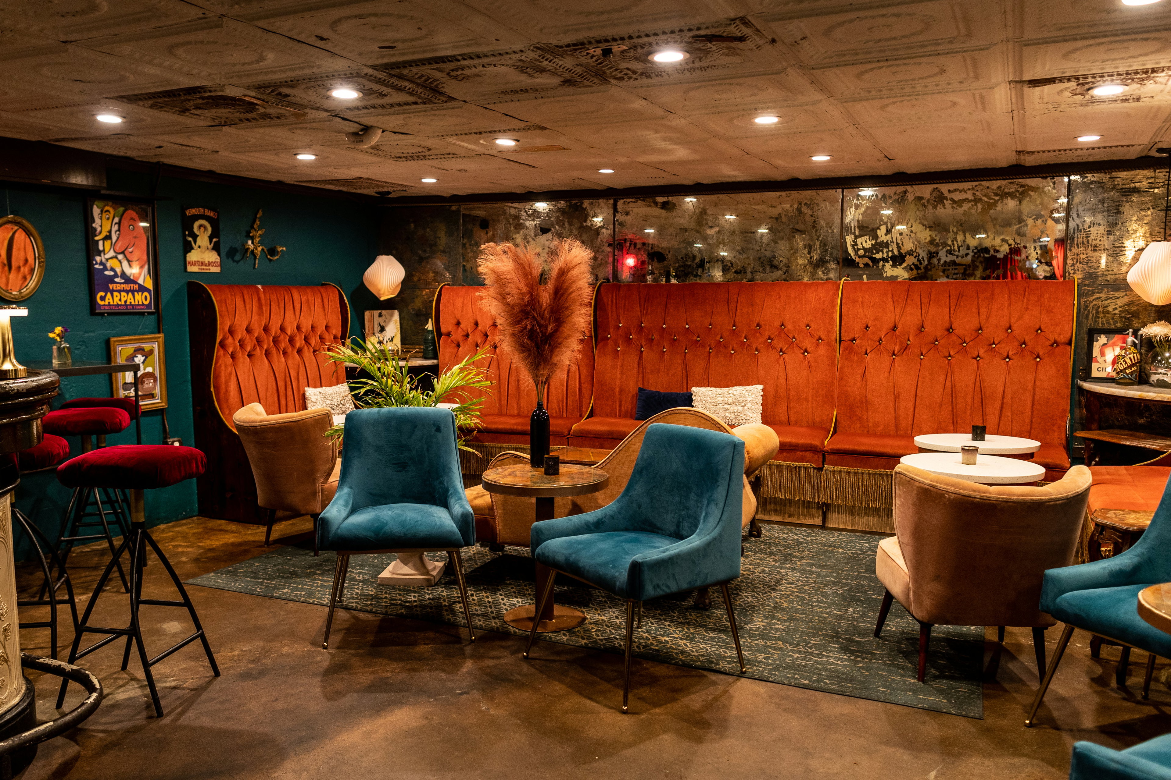 Eden Cocktail Room bar in Austin, United States