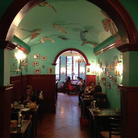 Alice’s Tea Cup restaurant in New York City, United States