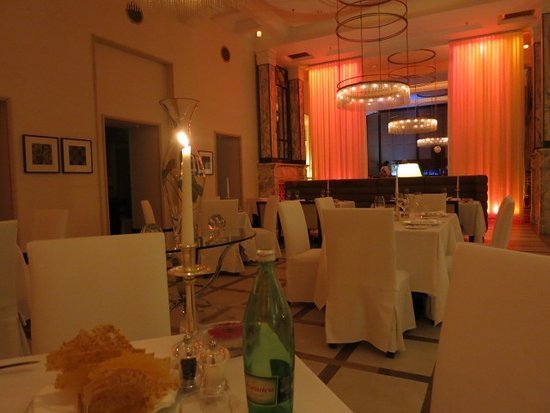 Zinfandel's, Zagreb, Croatia