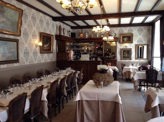 L'Auberge Bretonne, Restaurant in La Roche-Bernard