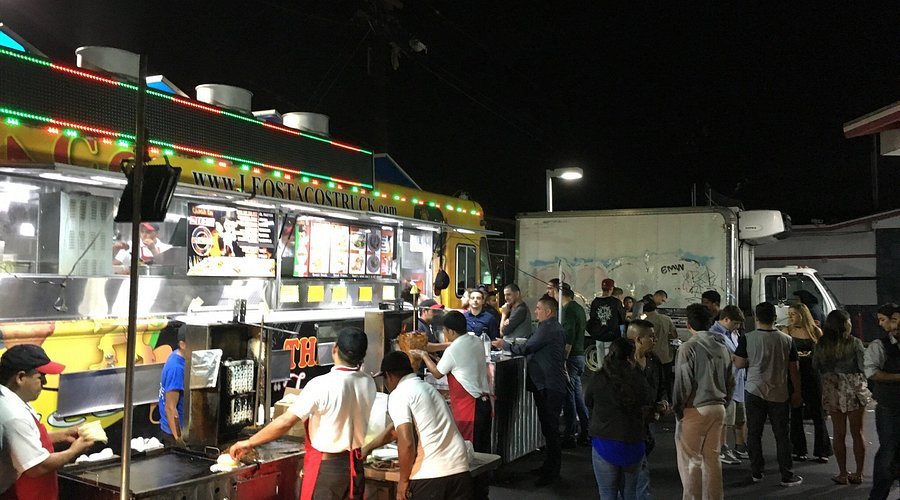 Leo's Tacos Truck restaurant in Los Angeles, United States