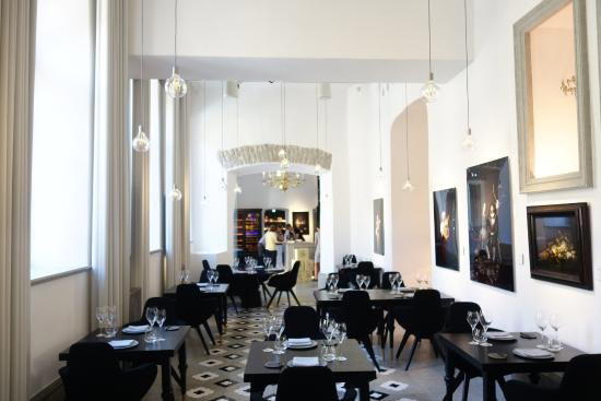 Art Priori restaurant in Tallinn