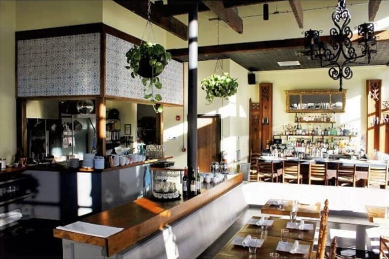 Peninsula restaurant in Nashville, United States