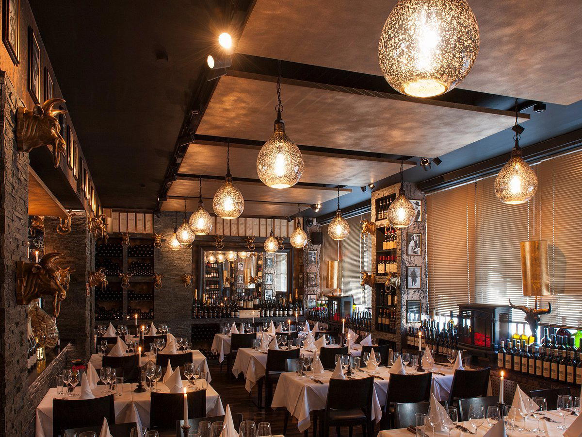 Capricorn [ i ] Aries Brasserie restaurant in Cologne, Germany