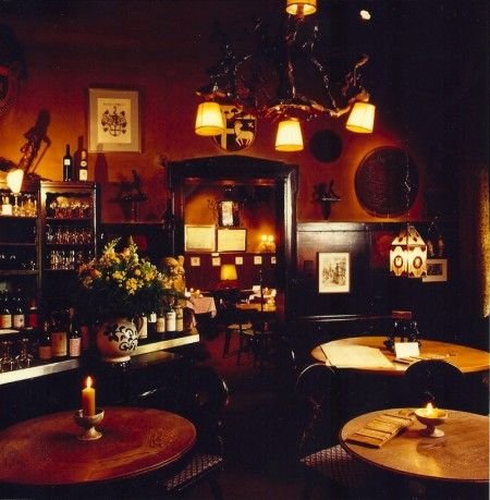 Kurpfalz Weinstuben, Restaurant in Berlin