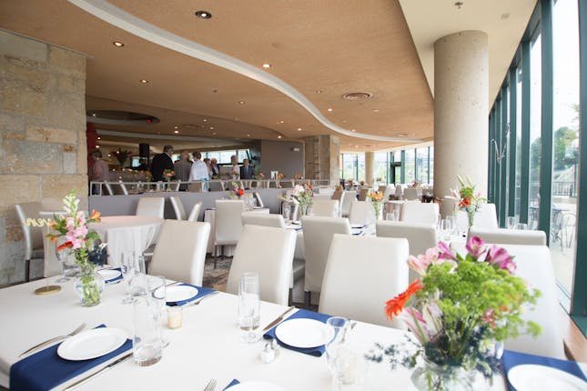 Coast, Restaurant in Milwaukee