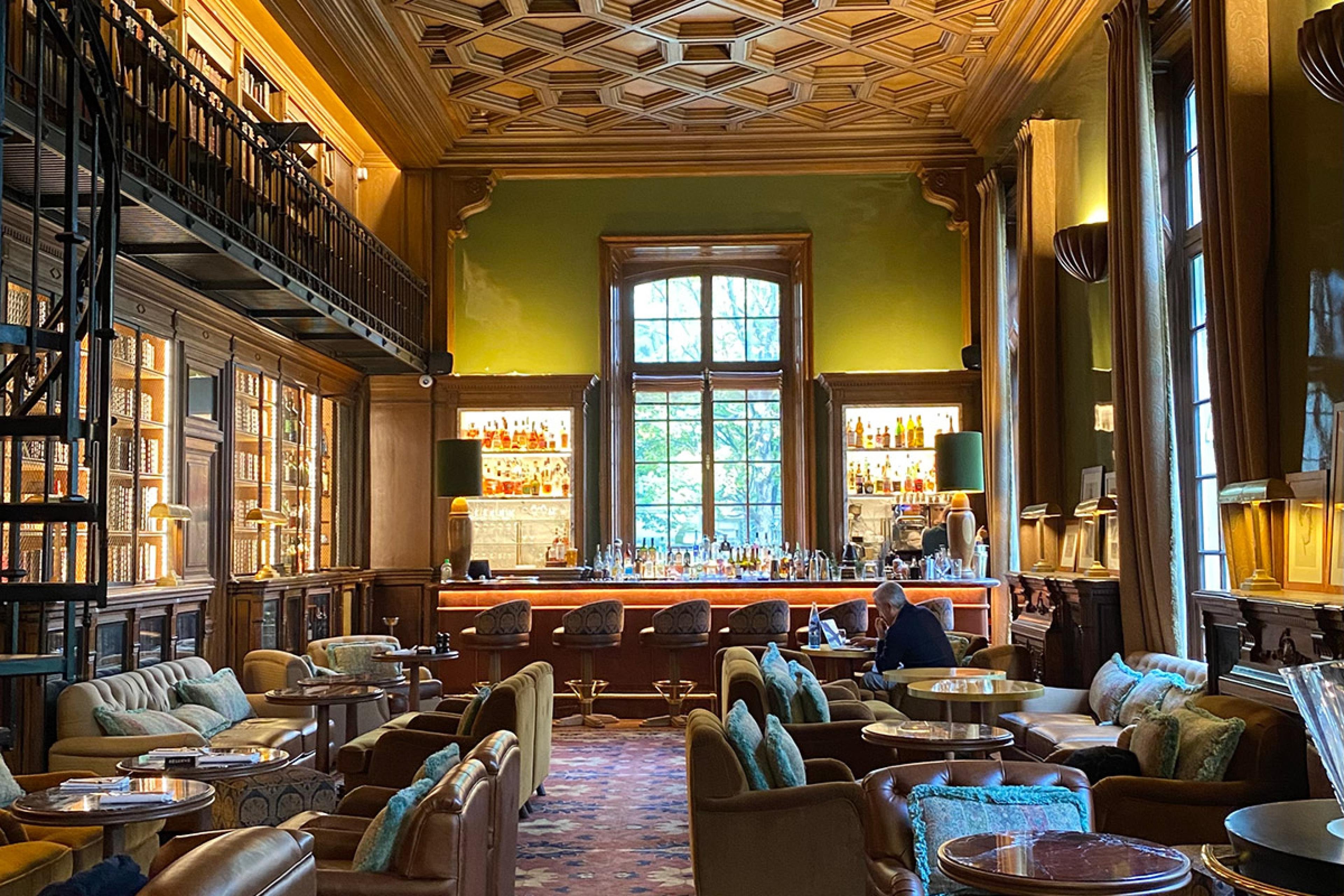 Saint James Paris, Restaurant in Paris