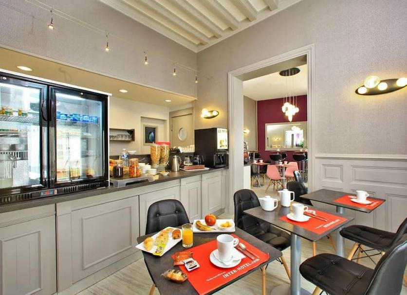 Le Saint-Martial restaurant in Saint-Martial-de-Nabirat, France