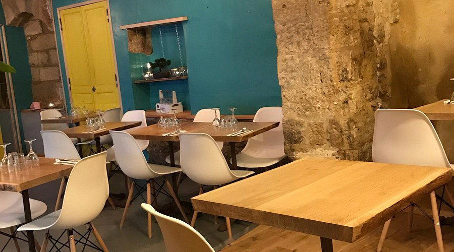 Le Petit Comptoir restaurant in Narbonne, France