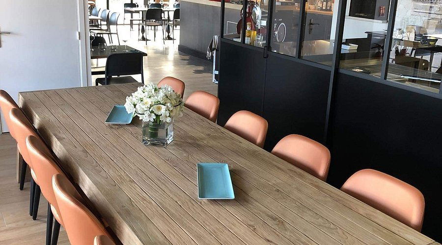 L'Initial, Restaurant in Paris