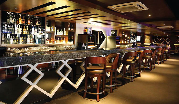 F Bar bar in New Delhi, India
