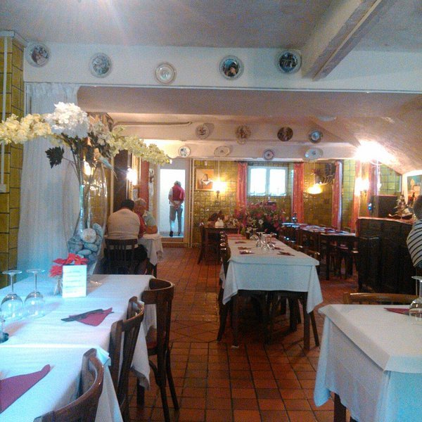L'Ossau restaurant in Pau, France