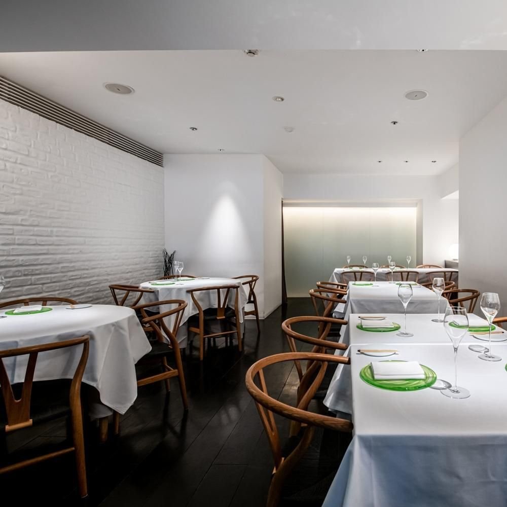 La Lucciola, Restaurant in Osaka