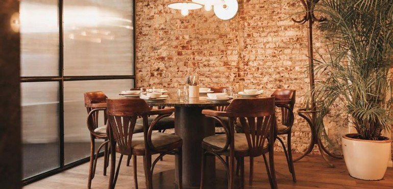 Nénu, Restaurant in Saint-Gilles