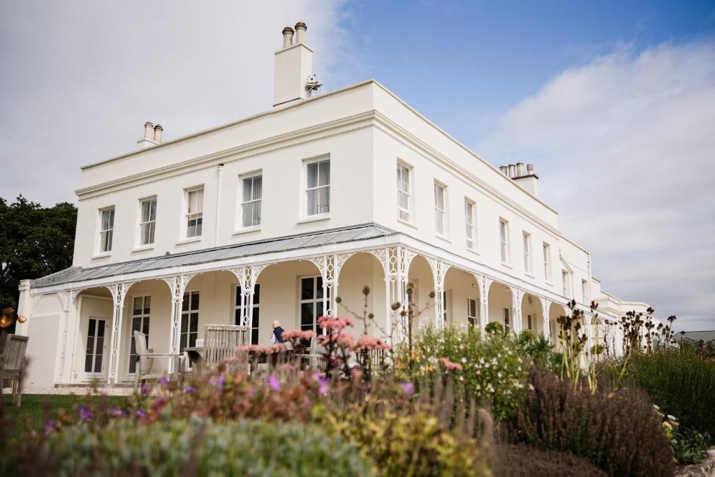 Lympstone Manor Hotel, Restaurant and Vineyard