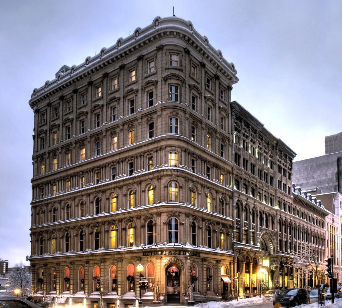 Le Place d'Armes Hotel & Suites hotel in Montreal, Canada