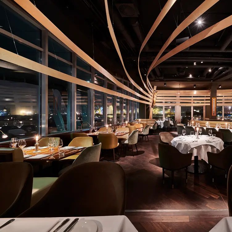 Rive Fish & Faible restaurant in Hamburg, Germany