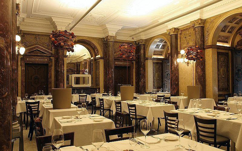 Vestibül Restaurant, Vienna, Austria
