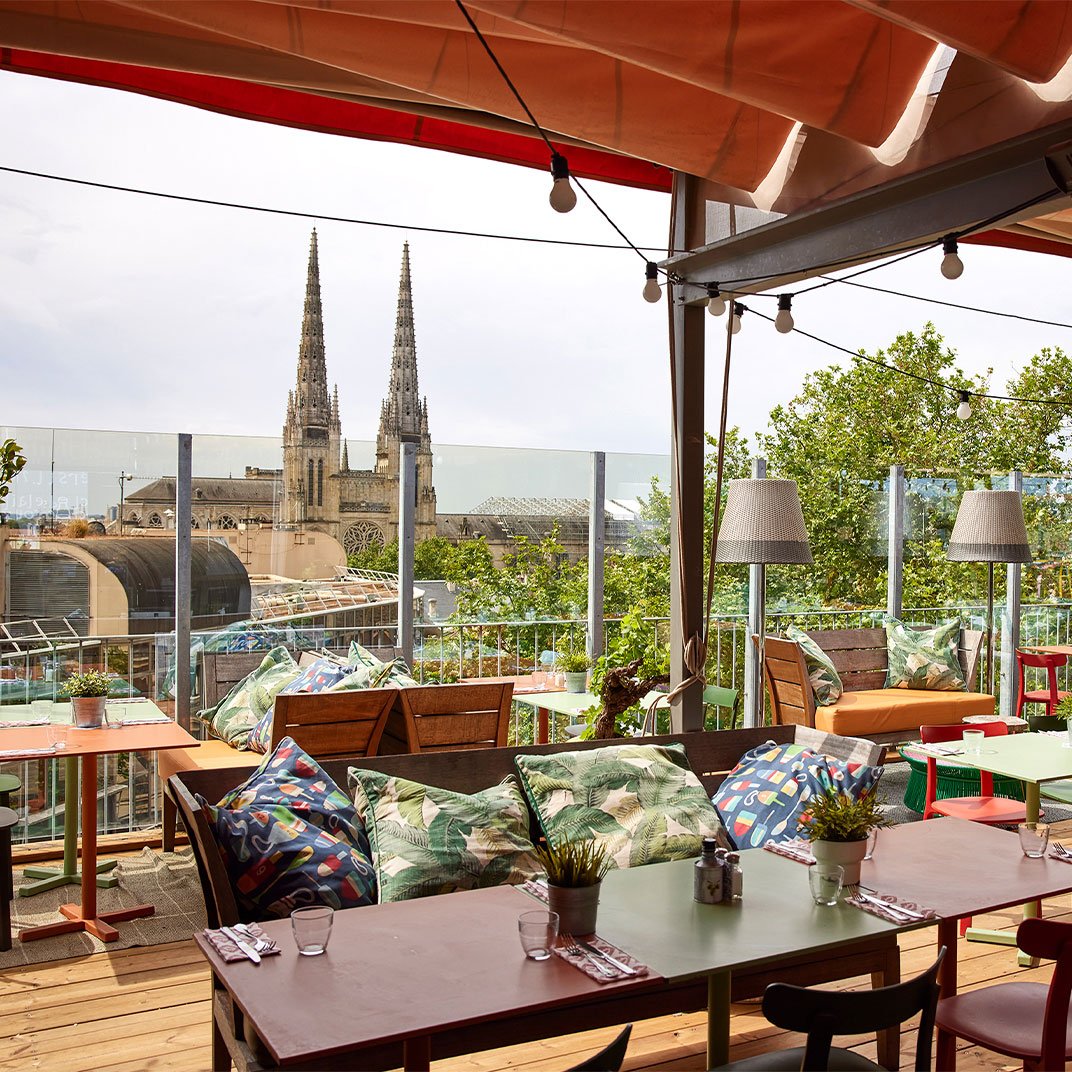 Le Chapon Fin restaurant in Bordeaux, France