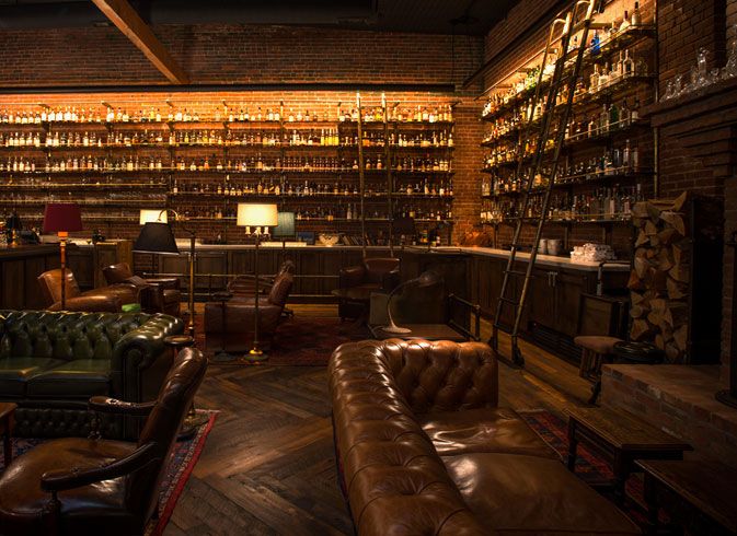 Multnomah Whiskey Library bar in Portland, United States