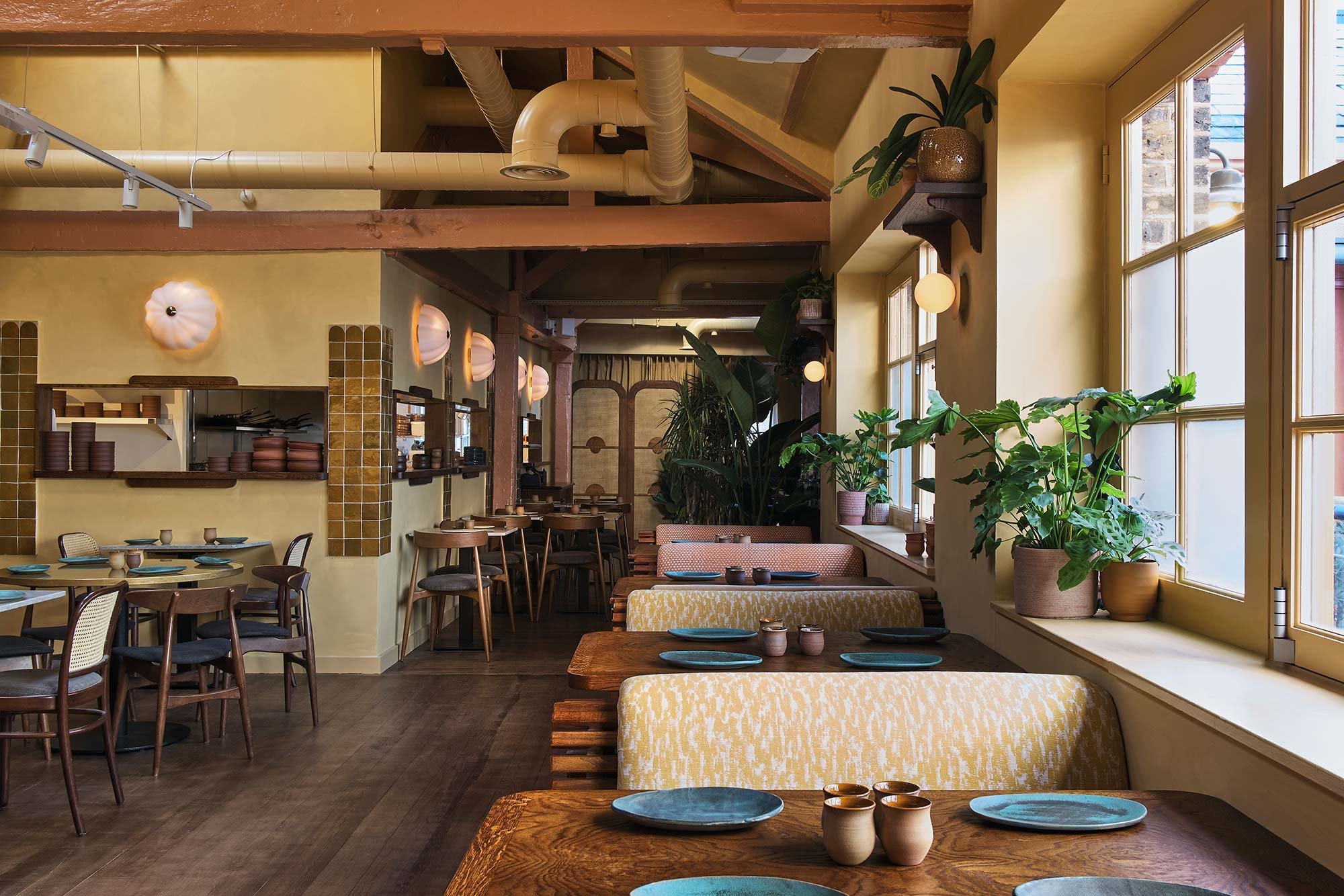 Darjeeling Express, Restaurant in London