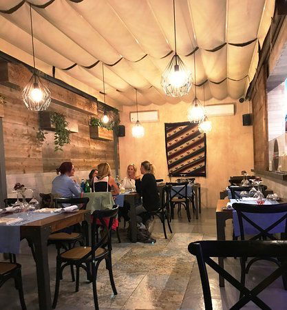 qapaq, Restaurant in Arona