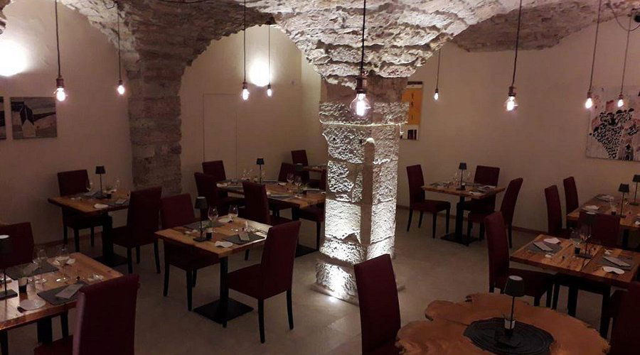 Augurio, Restaurant in Trento