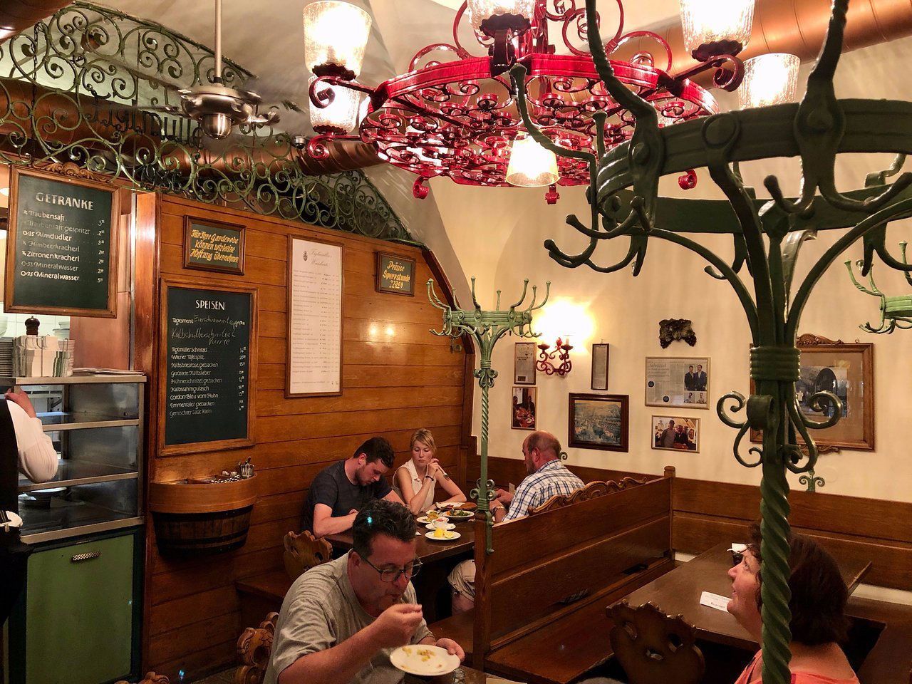 Figlmüller Vienna, Restaurant in Vienna