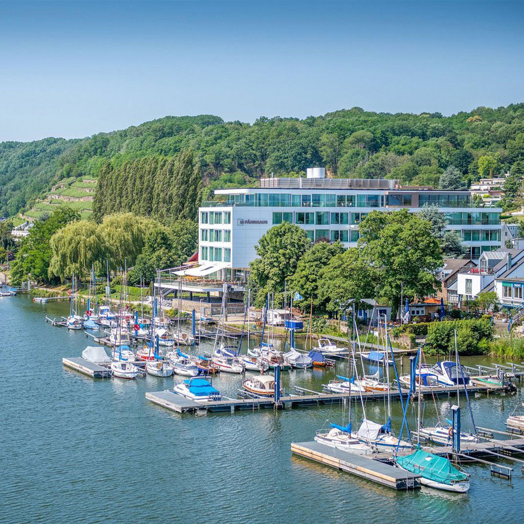 Villa's Wine & Dine restaurant in Reil an der Mosel, Germany
