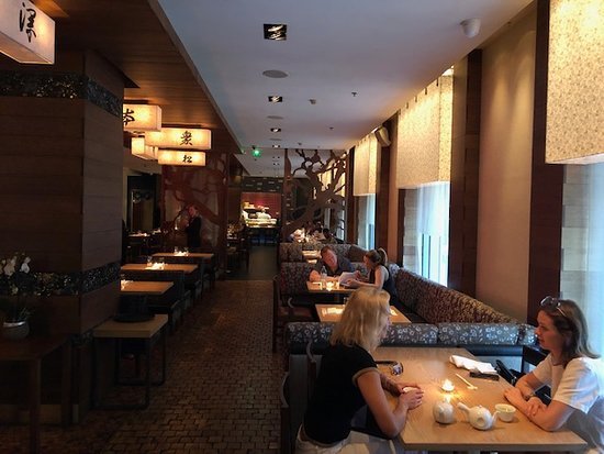 Nobu Budapest, Restaurant in Budapest