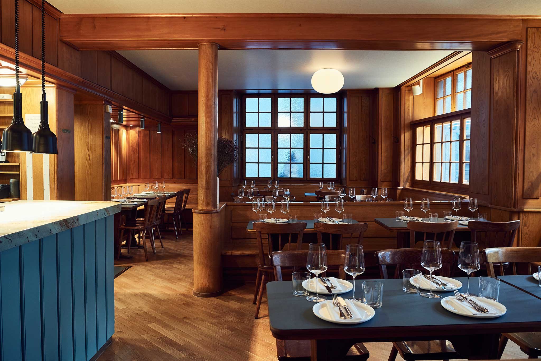 Neue Taverne restaurant in Zurich, Switzerland