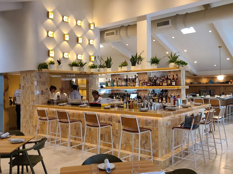 Oceano Restaurant, Lake Worth, United States