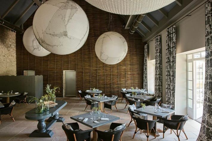 Le Montrachet, Restaurant in Puligny-Montrachet