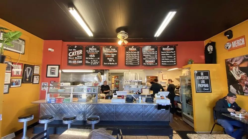 Birrieria Zaragoza restaurant in Chicago, United States