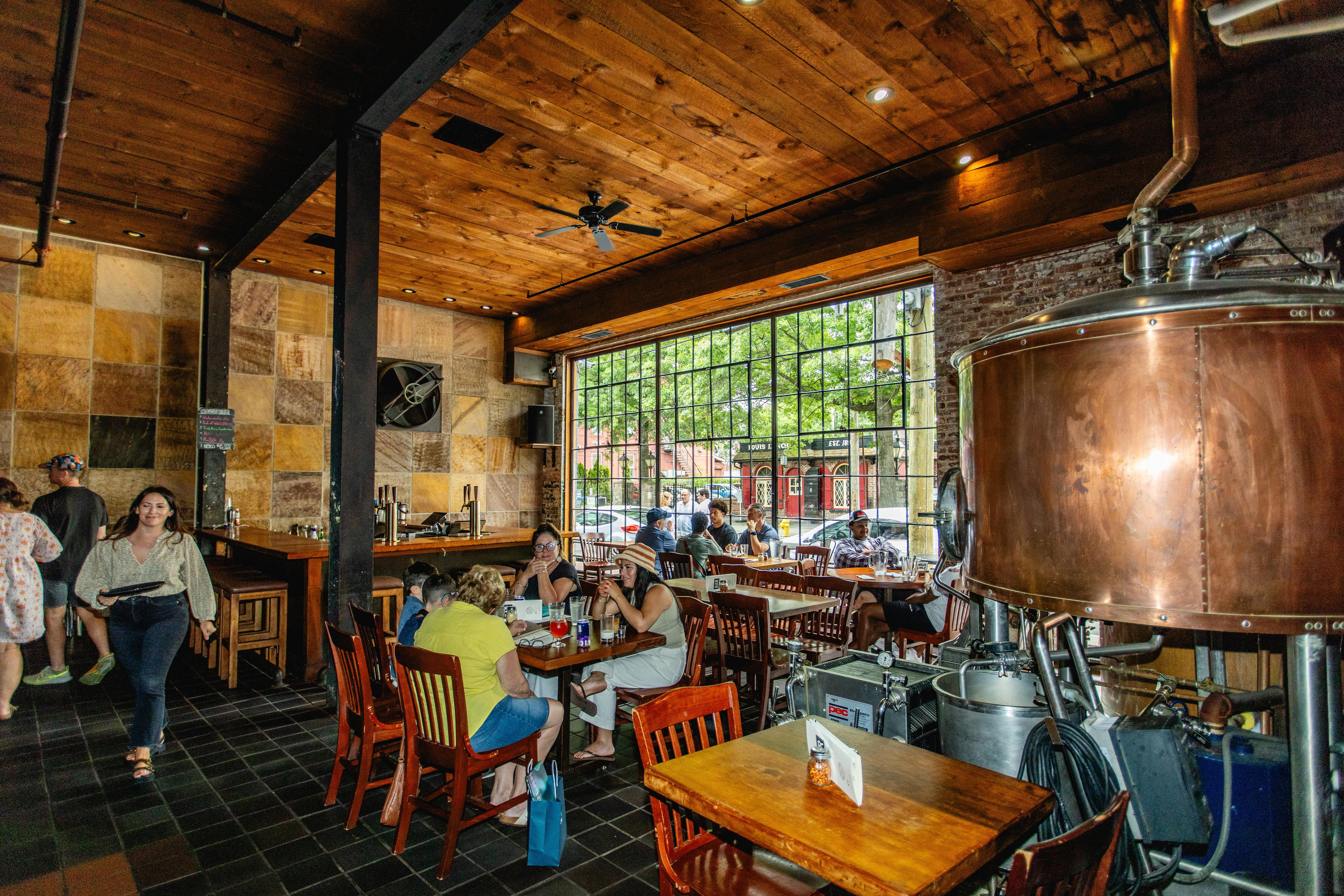 BAR, New Haven, United States