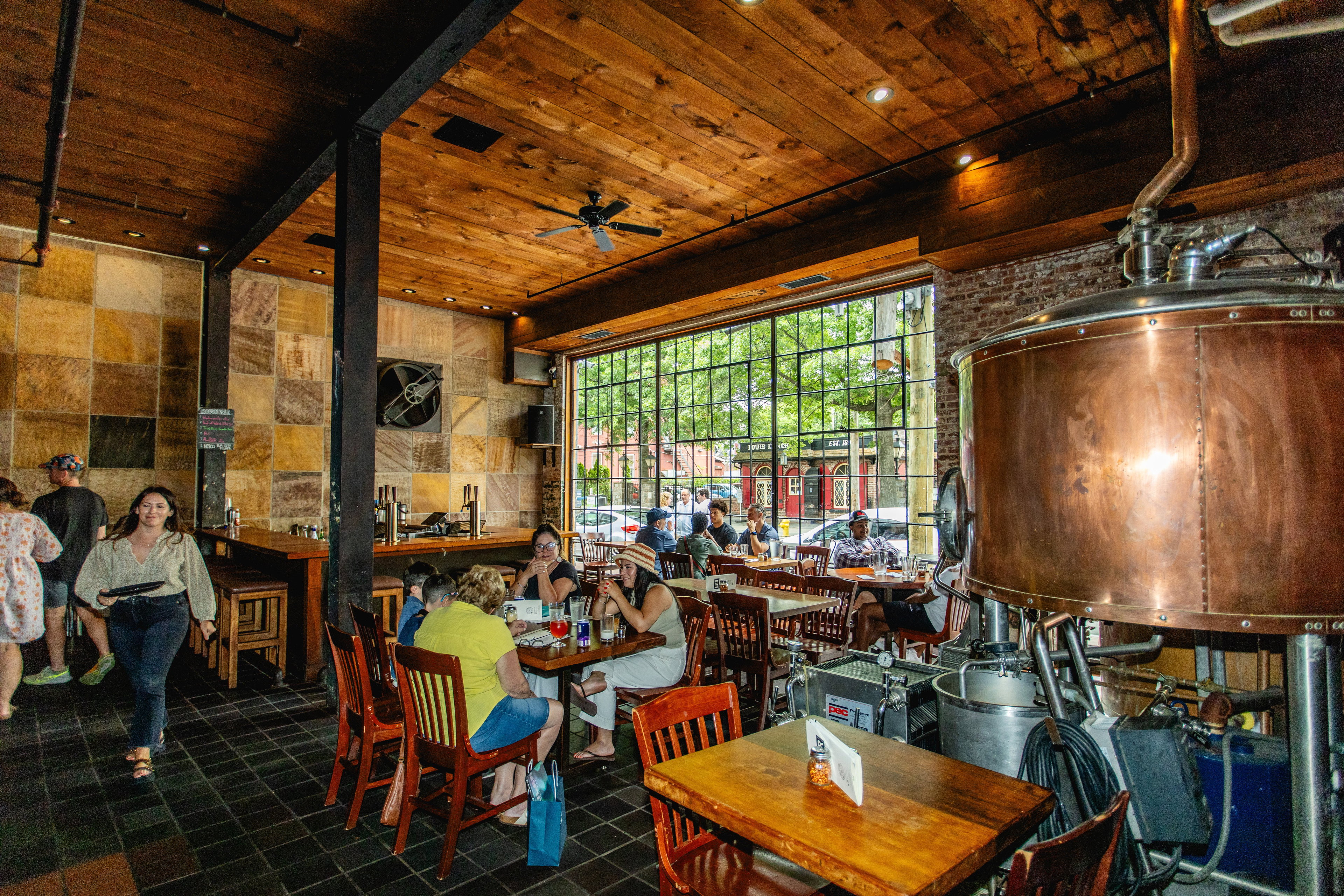 BAR restaurant in New Haven, United States