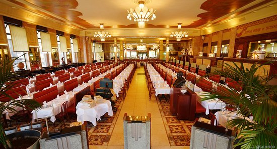 Brasserie Georges restaurant in Lyon, France