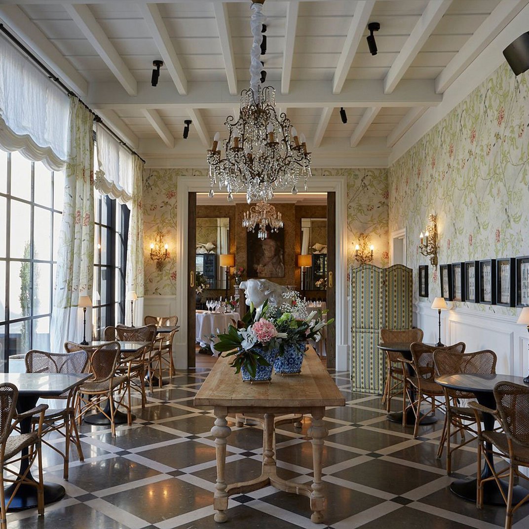 Helguera Palacio Boutique & Antique