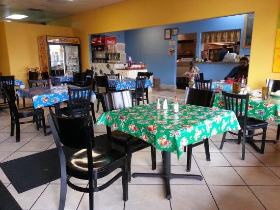 Tacos "El Compadre" restaurant in Monterrey, Mexico