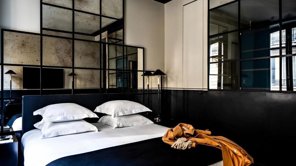 Monsieur George Hôtel & Spa, Hotel in Paris